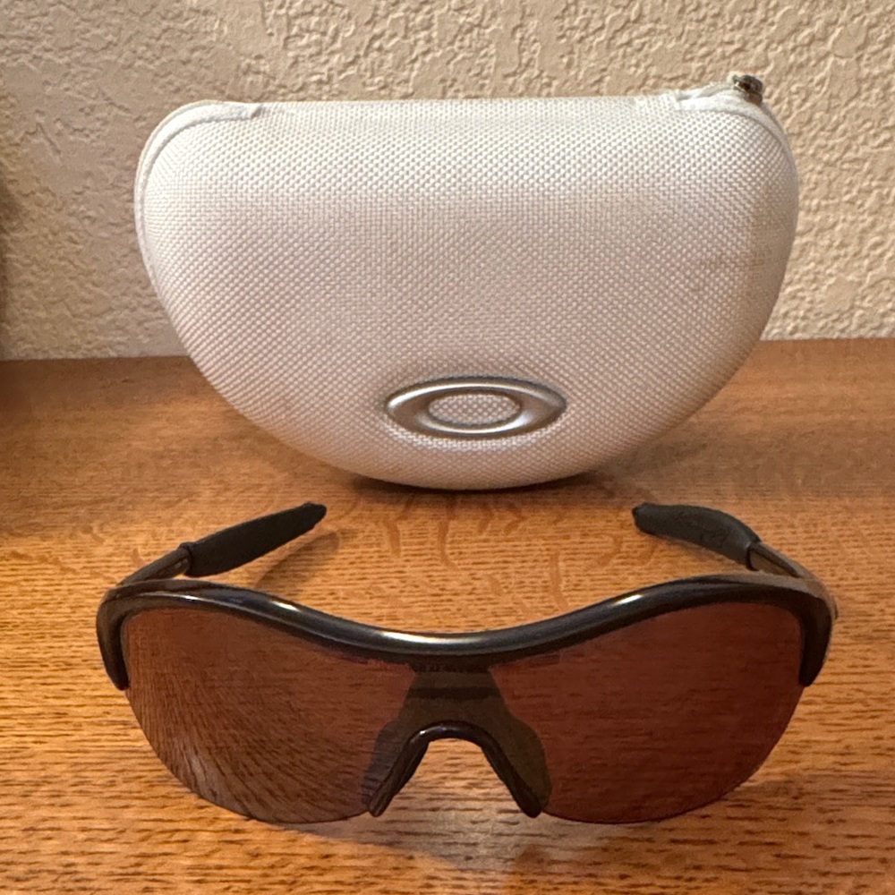 Oakley Black and Brown Sunglasses with White Case